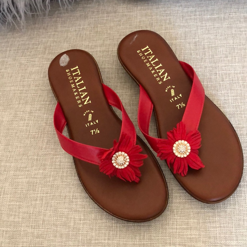 New Italian shoemakers size 7 1/2 red sandals